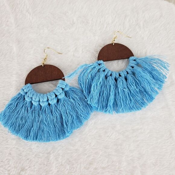 Wood and Tassel Earrings - Picture 4 of 5